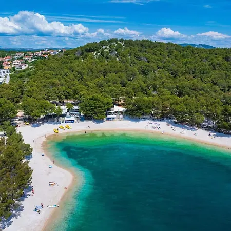 Ferienhaus Latan House *